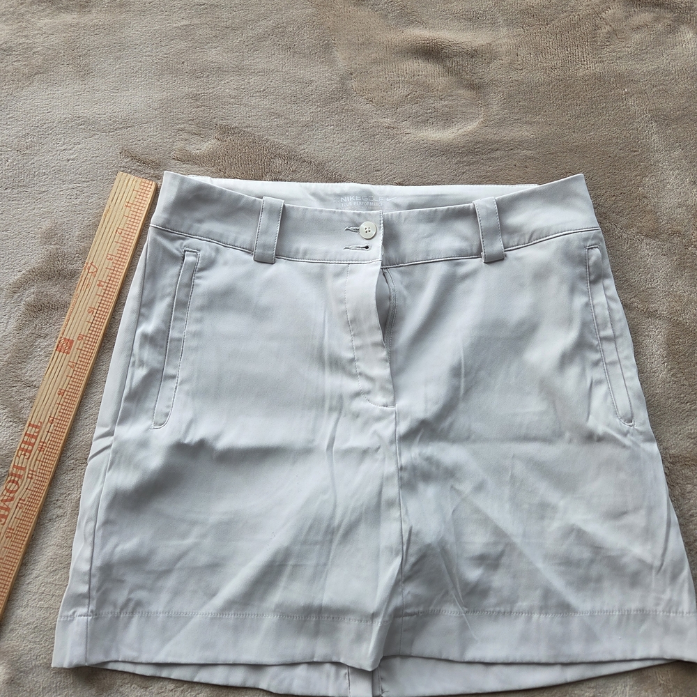 Nike Golf Dri-FIT women's shorts Skort In a light Beigh